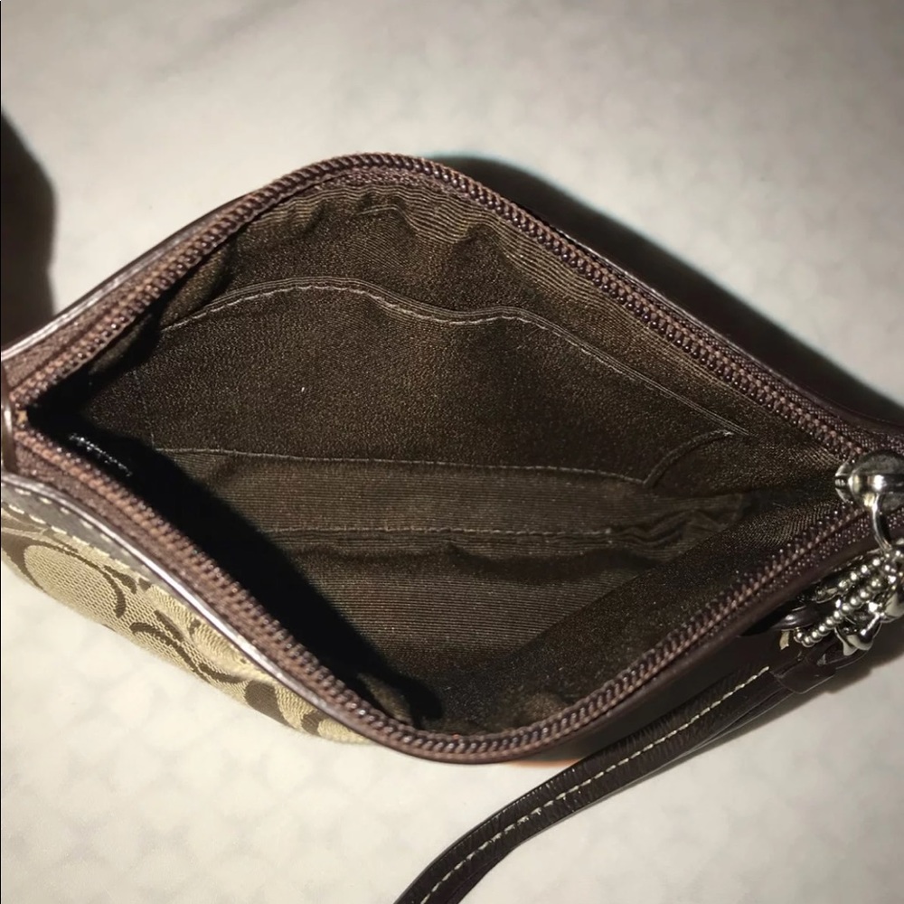 Coach Wristlet - Picture 3 of 3